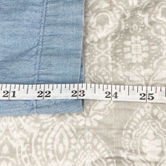 Old Navy Blue Chambray V-Neck Surplice Ruffle Sleeve Jumpsuit Extra Small - Picture 11 of 13